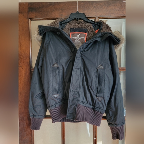 American Eagle Outfitters Women's Fur lined Hooded Coat size S/P - Picture 8 of 12